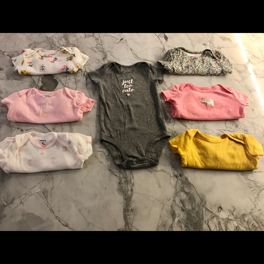 7 PACK Carter’s Infant Girls Size 6months Onesies